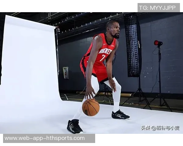 火箭半场苦战落后活塞7分杜兰特表现抢眼申京状态低迷奥萨尔阿门合力贡献16分