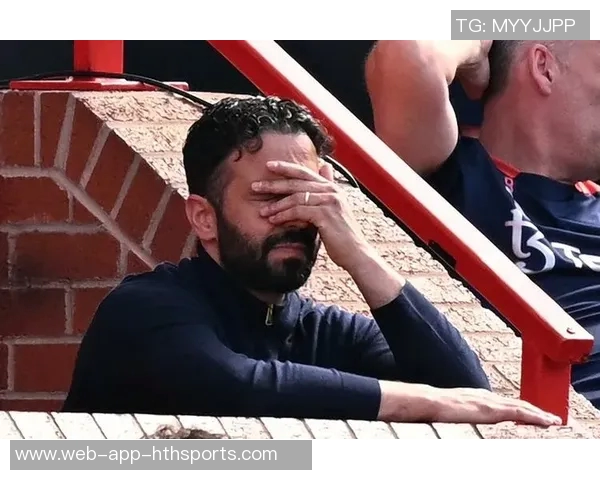 阿莫林即使输给桑德兰也不会被解雇拉爵希望给予他完整的赛季考验 阿莫林即使输给桑德兰也不会被解雇拉爵希望给予他完整的赛季考验