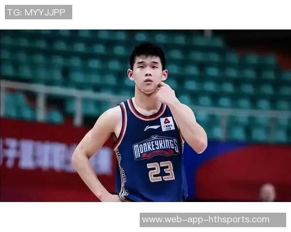 林葳在训练中需加强沟通与节奏感提升以更好融入球队体系