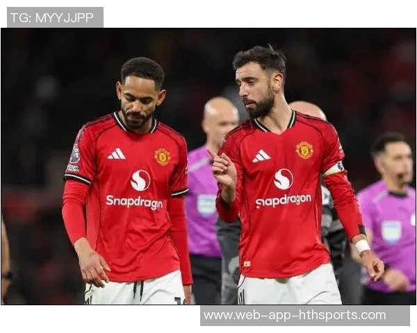 B费助力库尼亚适应压力并加练默契展现葡语球员团结精神 B费助力库尼亚适应压力并加练默契展现葡语球员团结精神