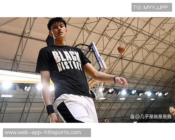 媒体人深度解析曾凡博被裁背后的商业逻辑与情感冲突 媒体人深度解析曾凡博被裁背后的商业逻辑与情感冲突