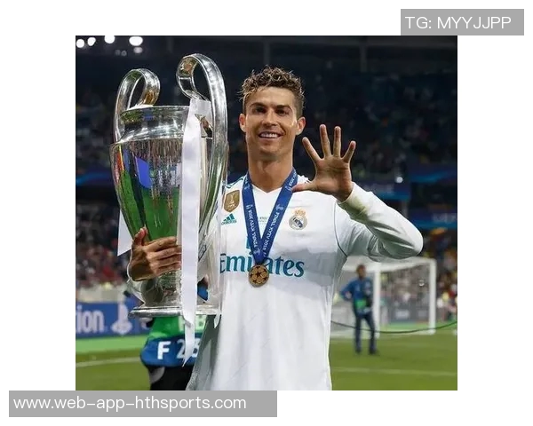 姆巴佩盛赞C罗称其为皇马第一人并视其为榜样与楷模 姆巴佩盛赞C罗称其为皇马第一人并视其为榜样与楷模